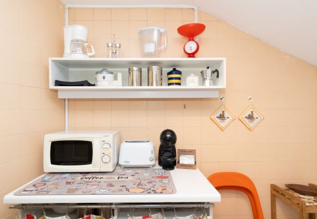 Apartamento em Lisboa - Confortável Apartamento em Alfama com Vista para o Rio - TTL126 Apartamento em Lisboa - Confortável Apartamento em Alfama com Vista para o Rio - TTL126