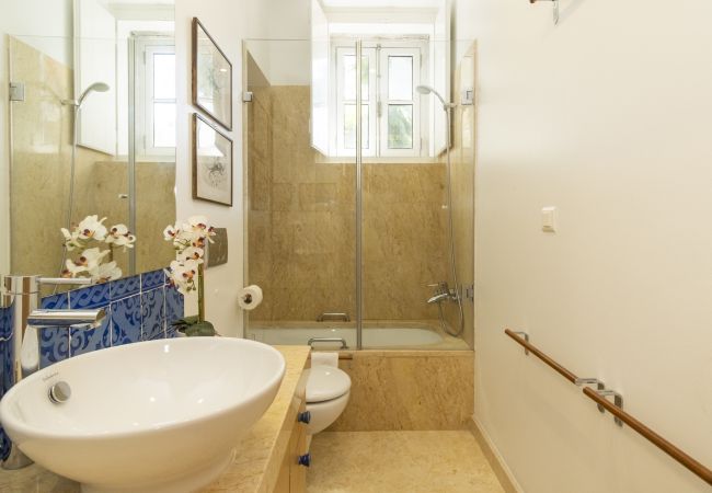 Apartamento em Lisboa - Duplex no centro histórico de Lisboa - TTL321 Apartamento em Lisboa - Duplex no centro histórico de Lisboa - TTL321