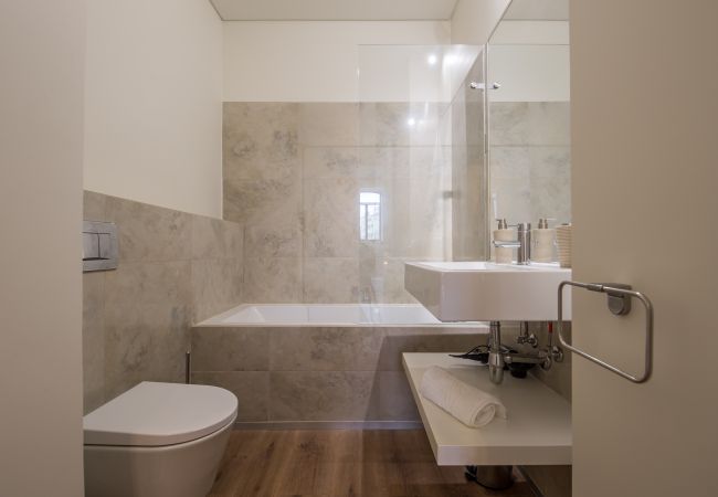 Apartamento em Lisboa - Apartamento Moderno no Coração de Lisboa - TTL322 Apartamento em Lisboa - Apartamento Moderno no Coração de Lisboa - TTL322