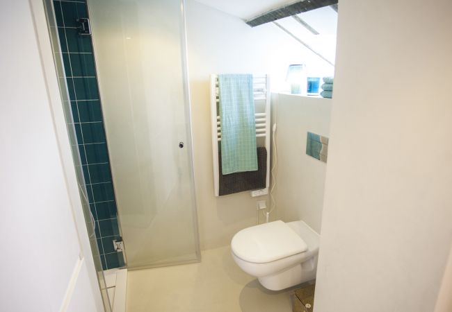 Apartamento em Lisboa - Apartamento Santa Clara com terraço - TTL268 Apartamento em Lisboa - Apartamento Santa Clara com terraço - TTL268