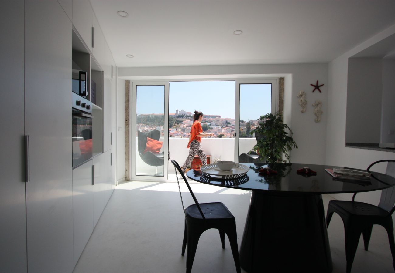 Apartamento em Lisboa - TTL335