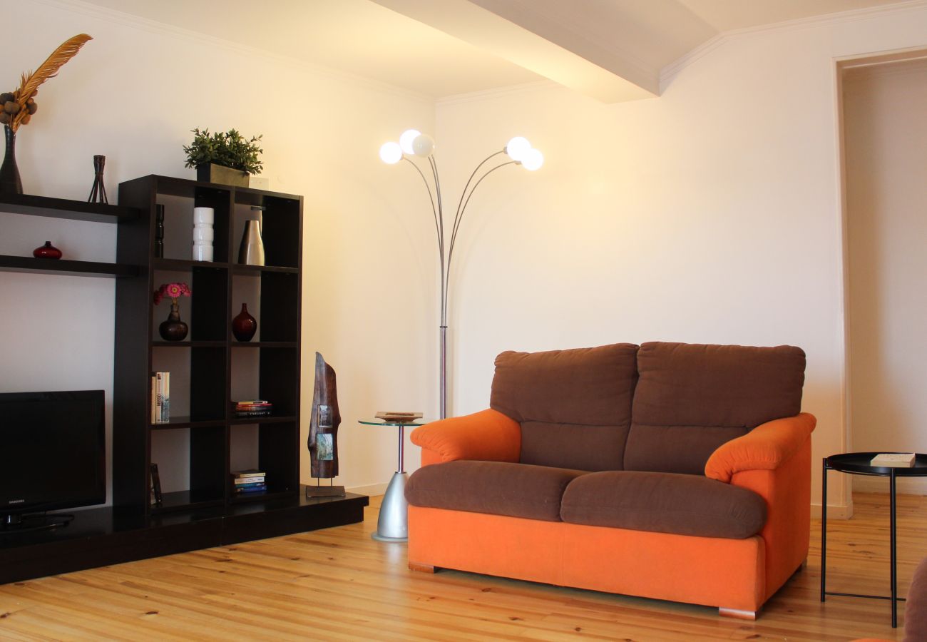 Apartment in Lisbon - Alfama Apartment with balcony - TTL37