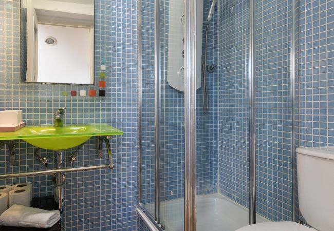 Studio à Lisboa - Studio à Alfama avec vue sur le fleuve - TTL99 Studio à Lisboa - Studio à Alfama avec vue sur le fleuve - TTL99